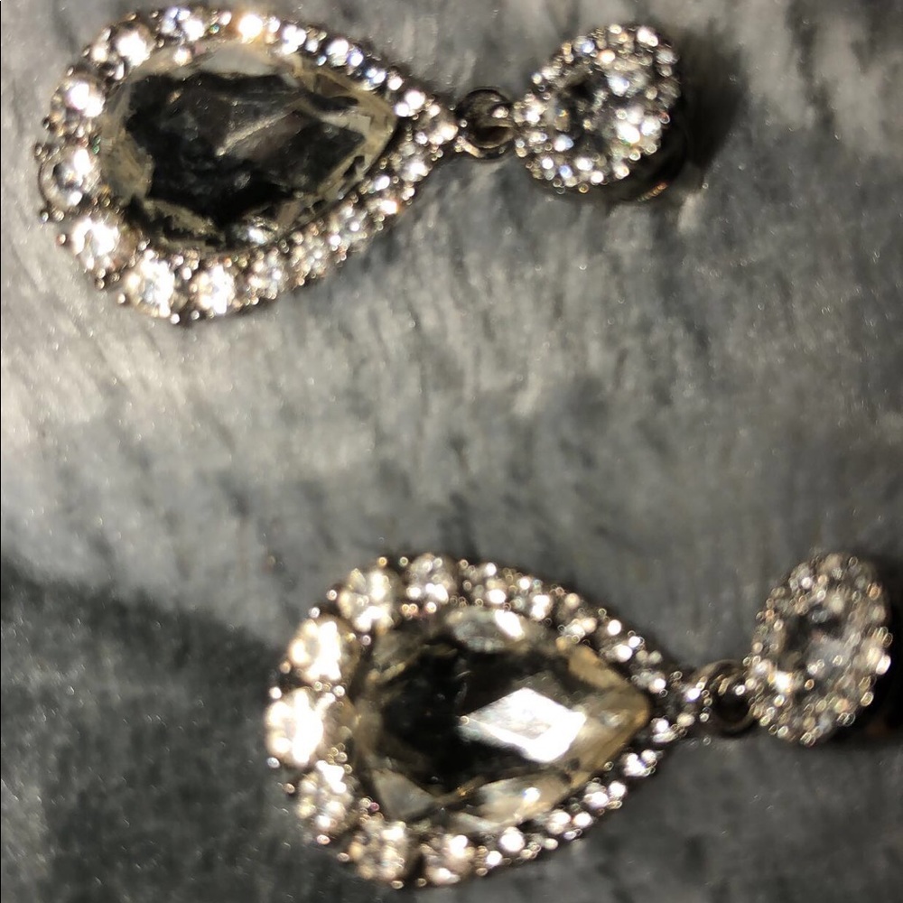 Wedding jewelry